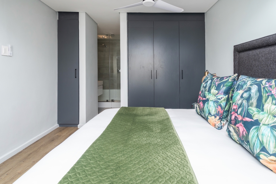 To Let 2 Bedroom Property for Rent in Sea Point Western Cape